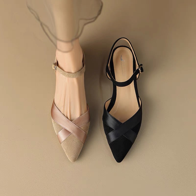 Practical suede shoes 