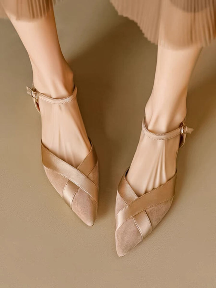 Practical suede shoes 