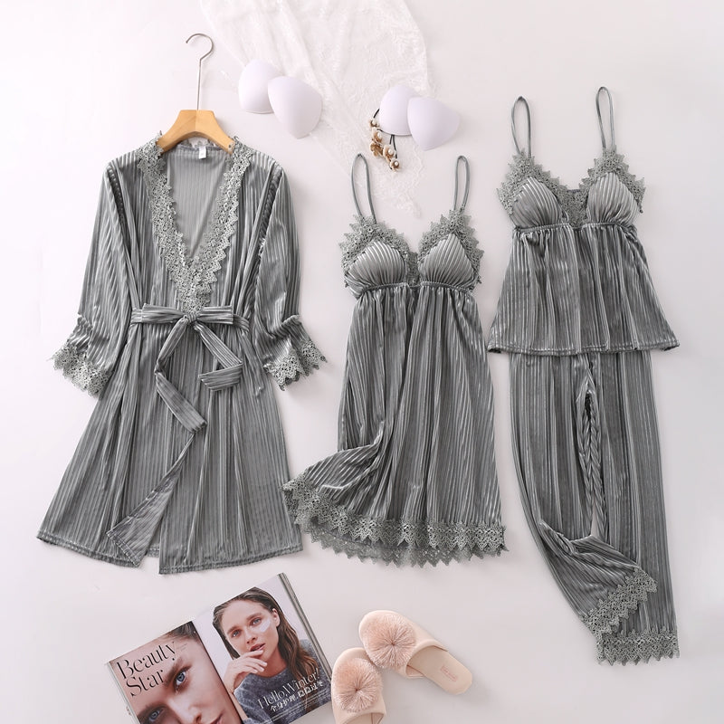 <transcy>Soft silk set</transcy>