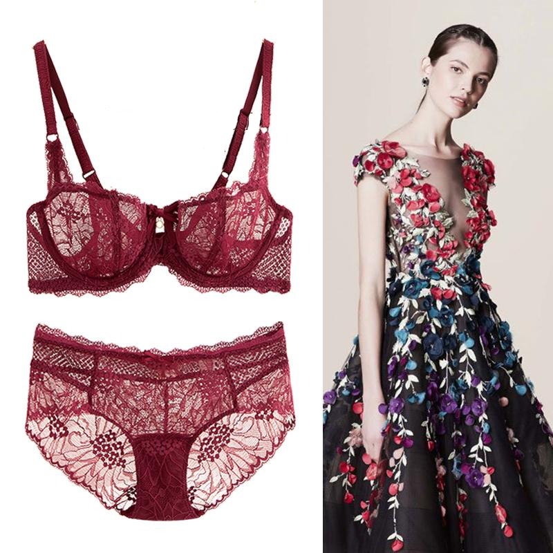 <transcy>French Lace Underwear Set</transcy>
