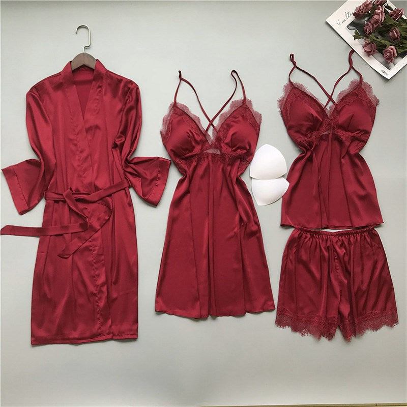 <transcy>sexy silk suit</transcy>